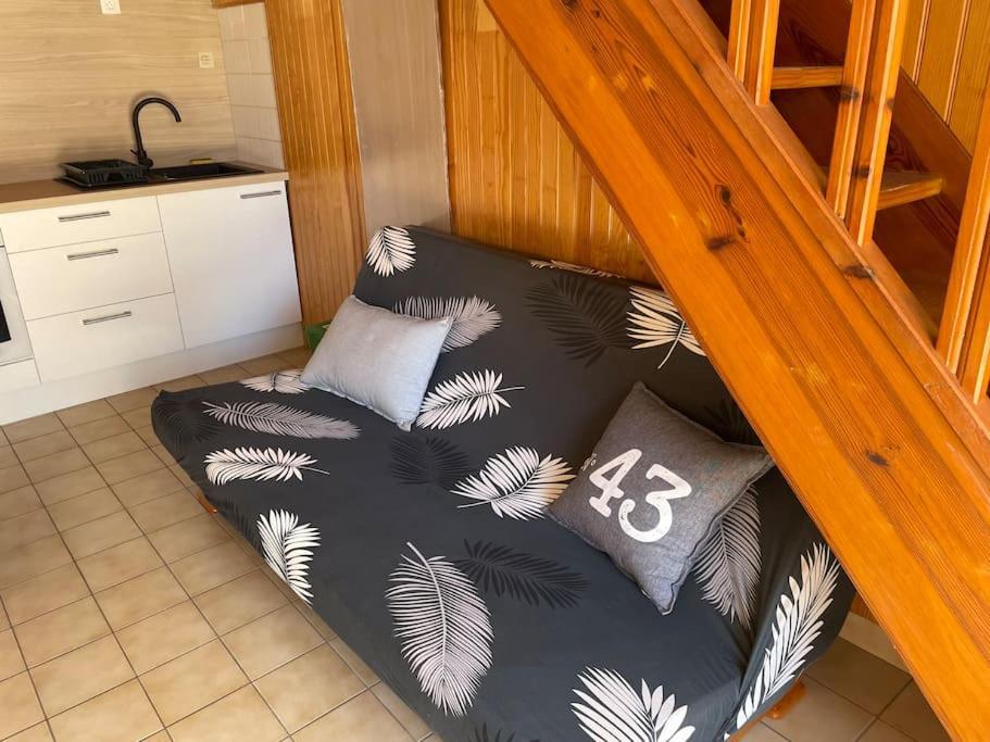 Maison Chaleureuse , Pied Dans L'eau Avec Parking Holiday home